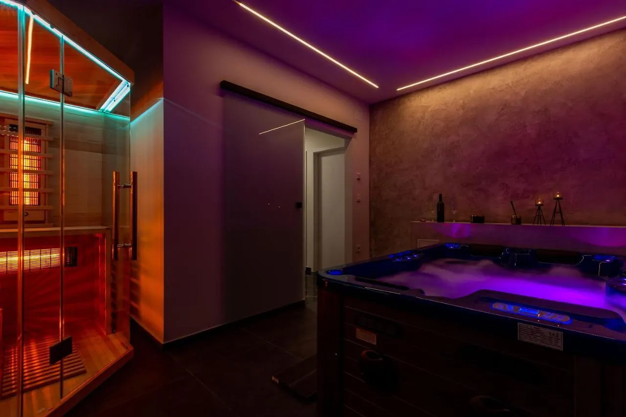 Luxury Hedone Apartment Near The Bridge With Private Spa Zone Zadar