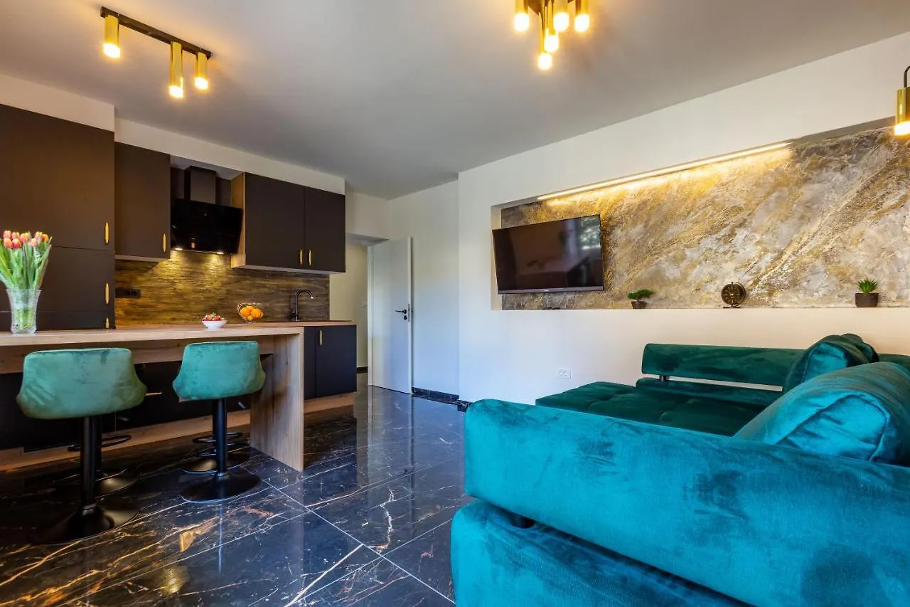 Luxury Hedone Apartment Near The Bridge With Private Spa Zone Zadar