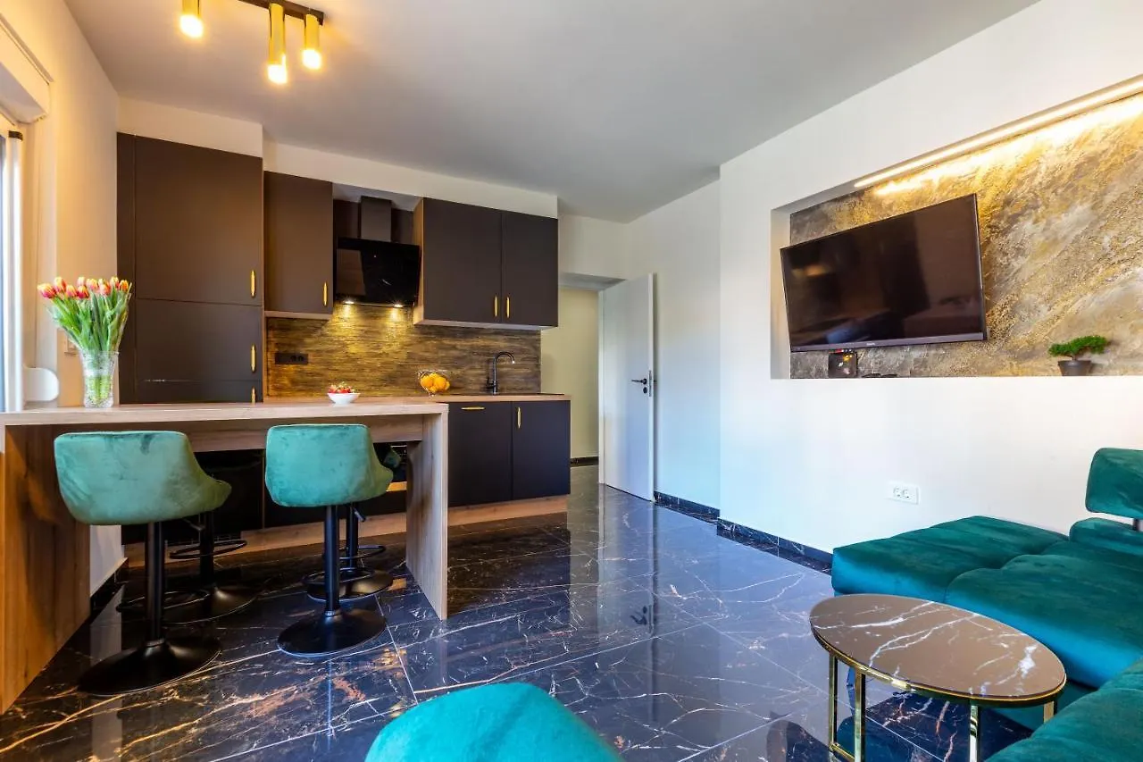 Luxury Hedone Apartment Near The Bridge With Private Spa Zone Zadar Croatia