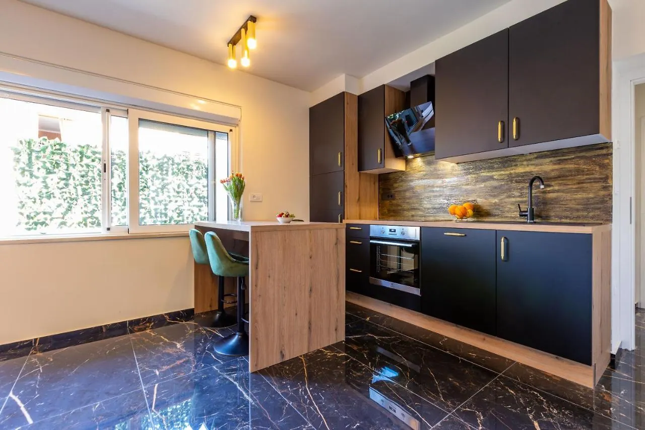 Luxury Hedone Apartment Near The Bridge With Private Spa Zone Zadar