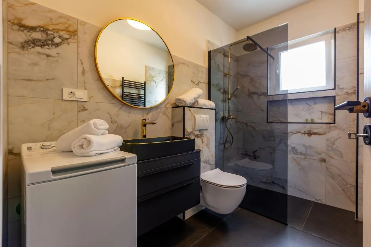 Luxury Hedone Apartment Near The Bridge With Private Spa Zone Zadar